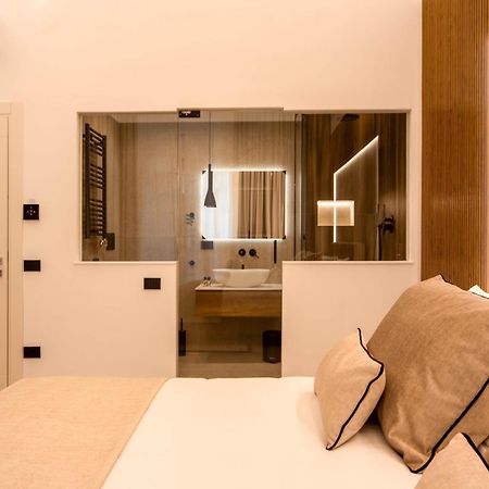 Mamalu - Studios And Suites Napoli Esterno foto