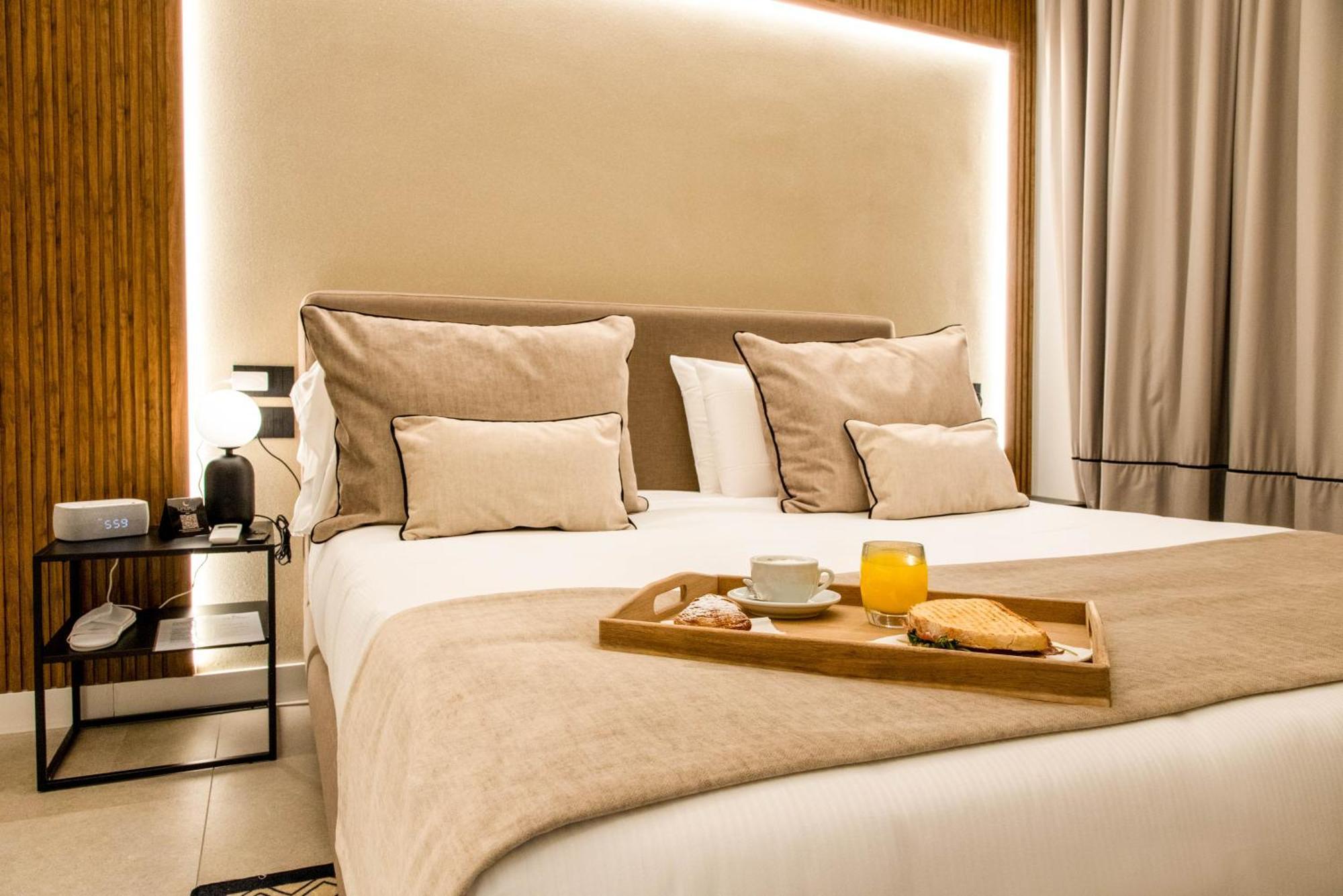 Mamalu - Studios And Suites Napoli Esterno foto
