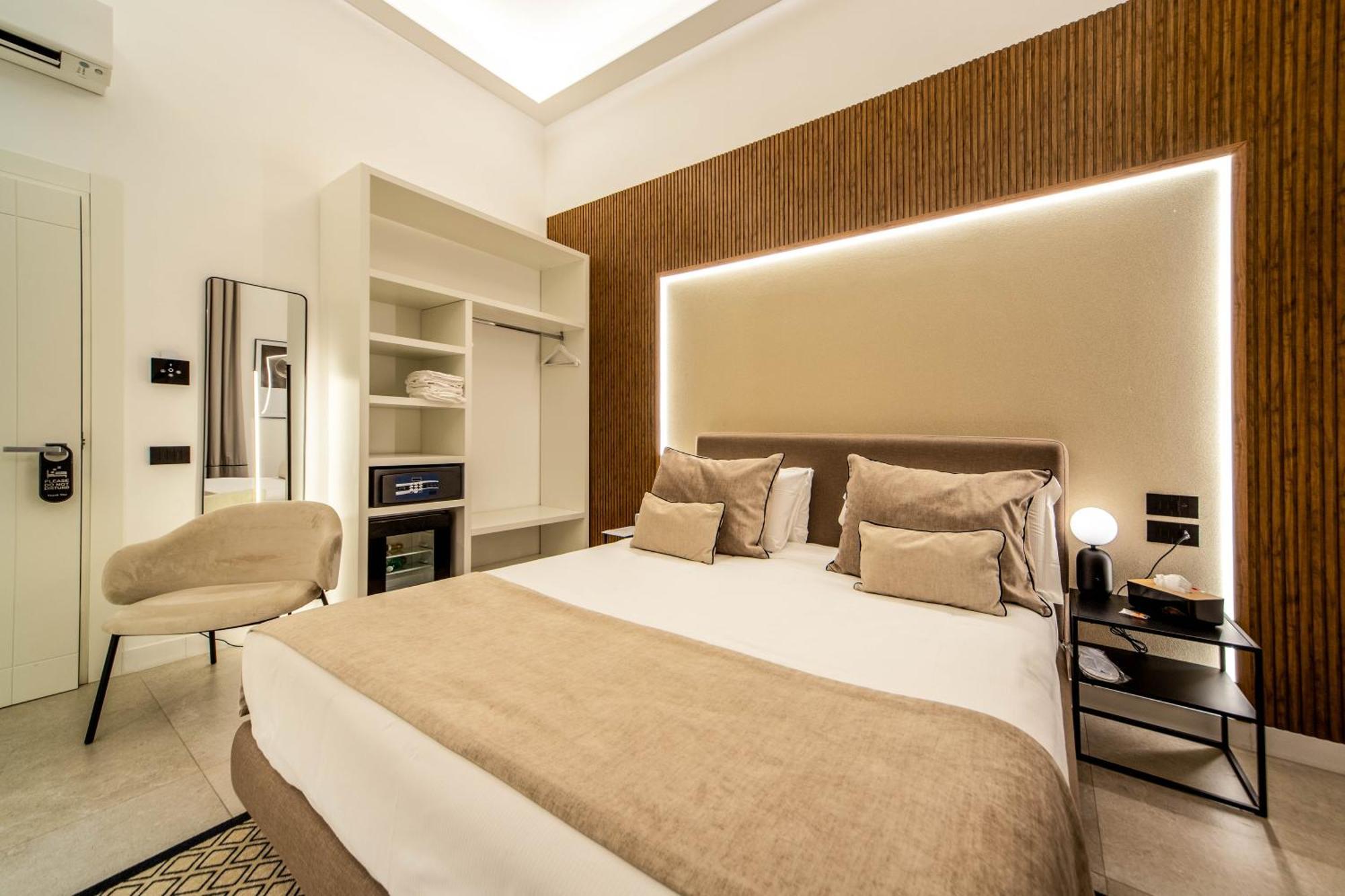Mamalu - Studios And Suites Napoli Esterno foto